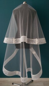 Фата окантованная