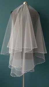 Фата расшитая